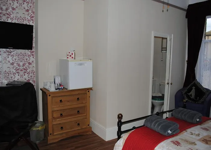 Somerton Guest House