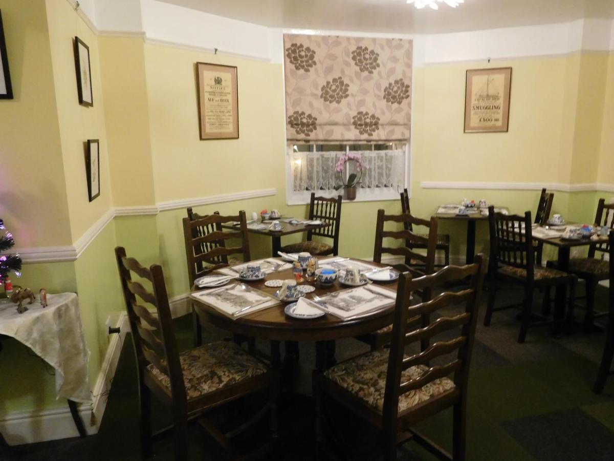 Guest house Somerton 4*