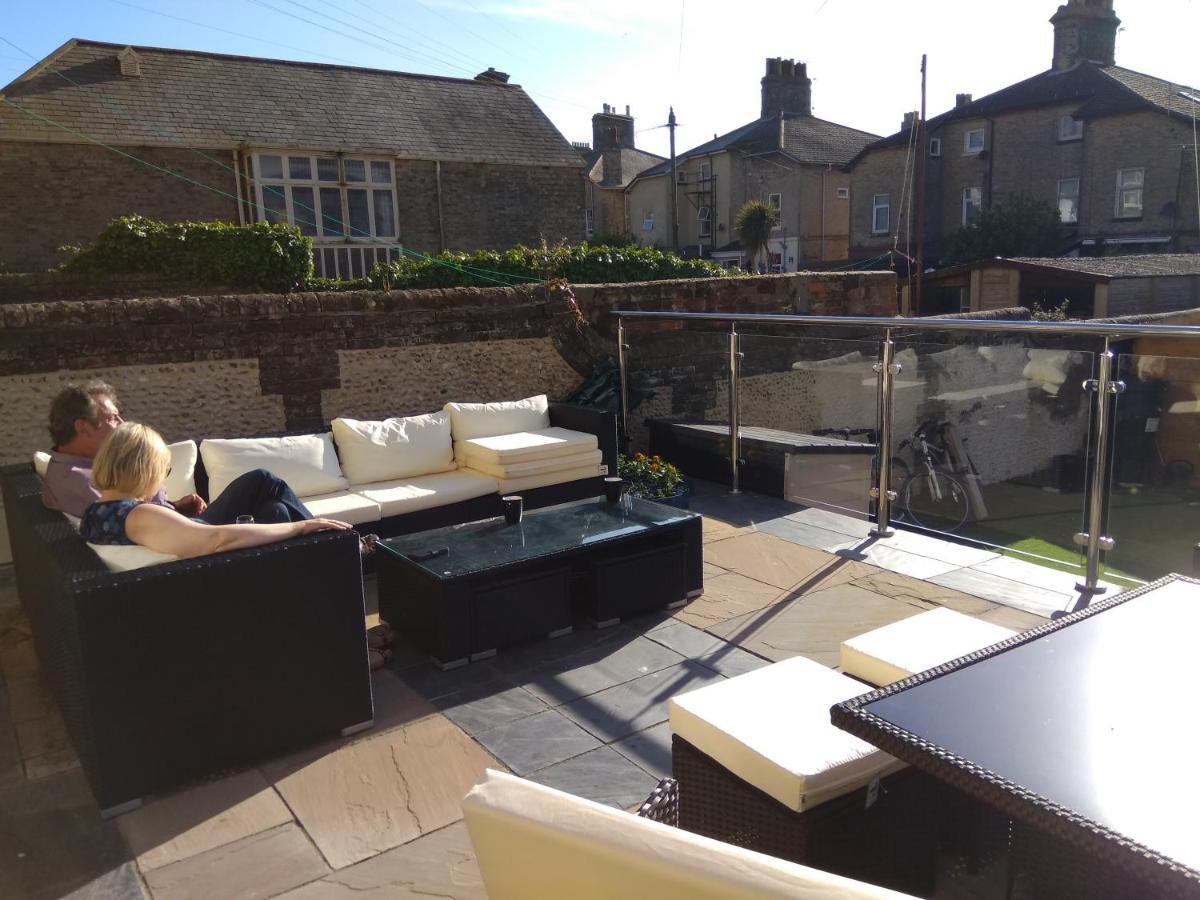 Guest house Somerton