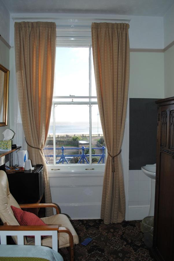 Somerton Guest house Lowestoft