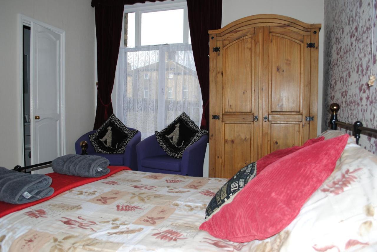 Somerton Guest house 4*