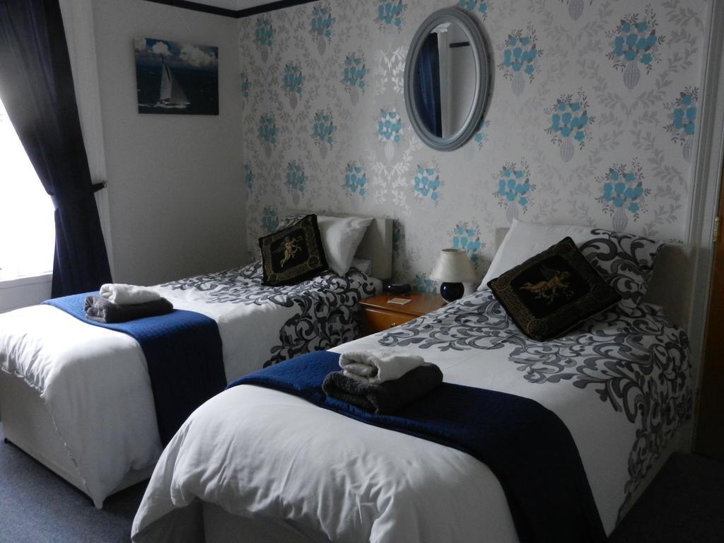 Somerton Guest house